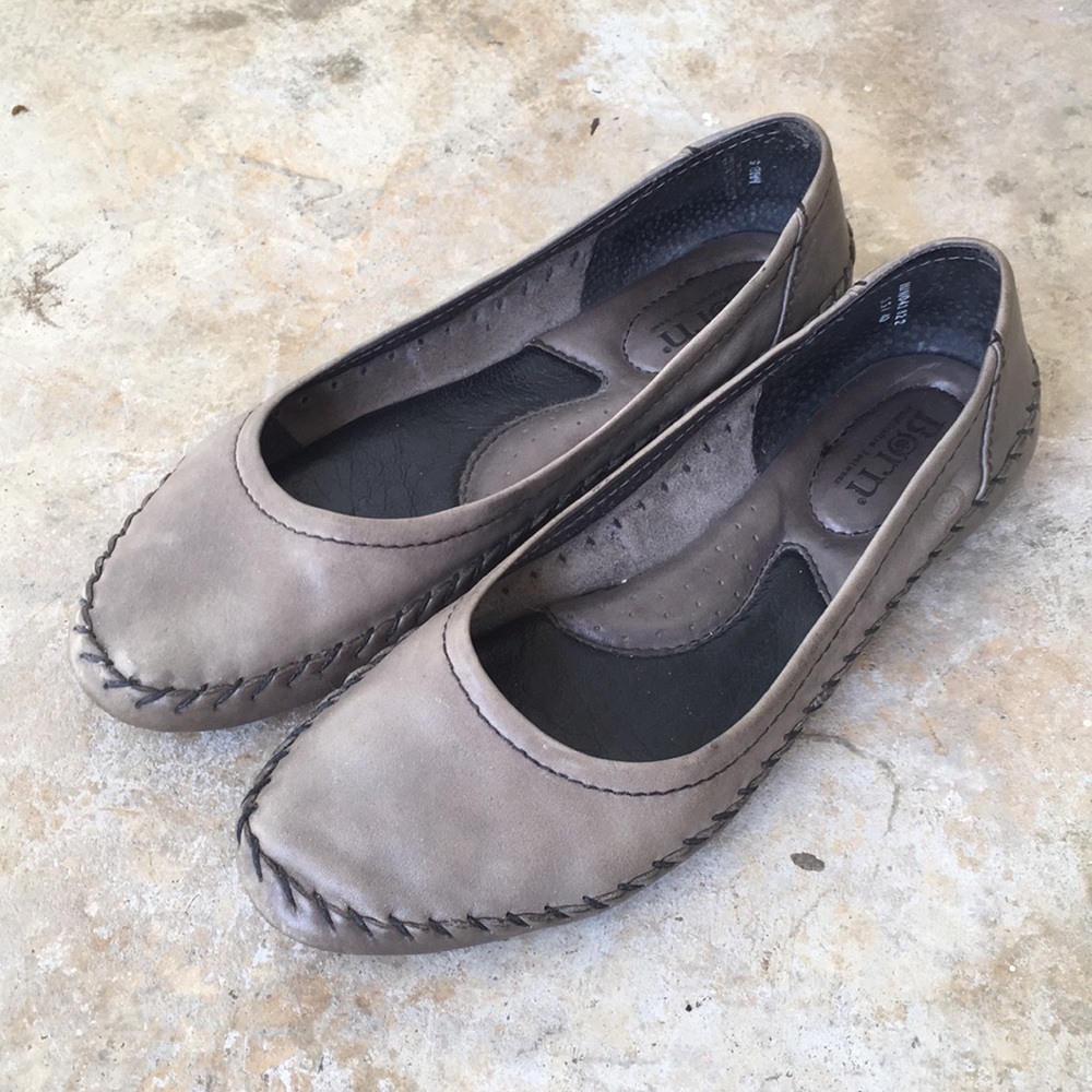 Born grey leather flats size 8.5